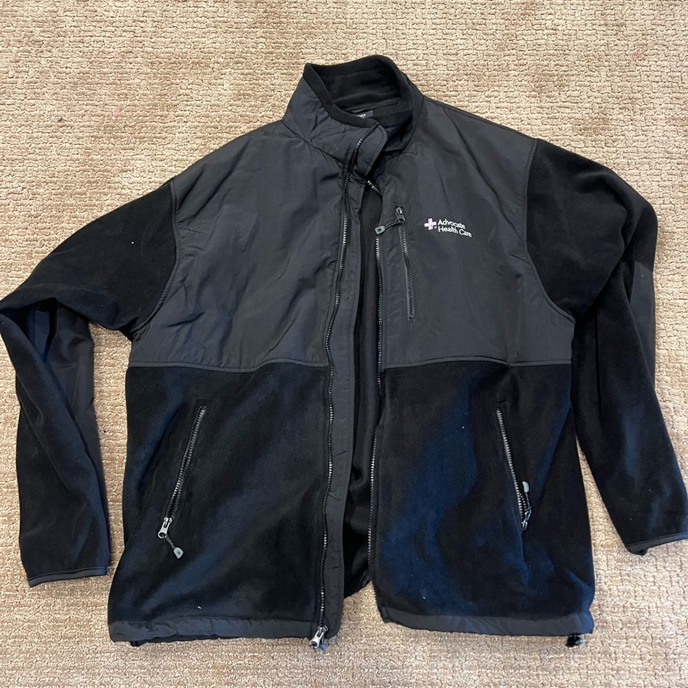 Men’s advocate health care fleece jacket size 3XL